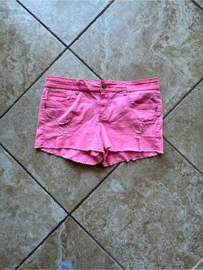 l.e.i., pink, distressed, denim, low rise, shorts, size 17